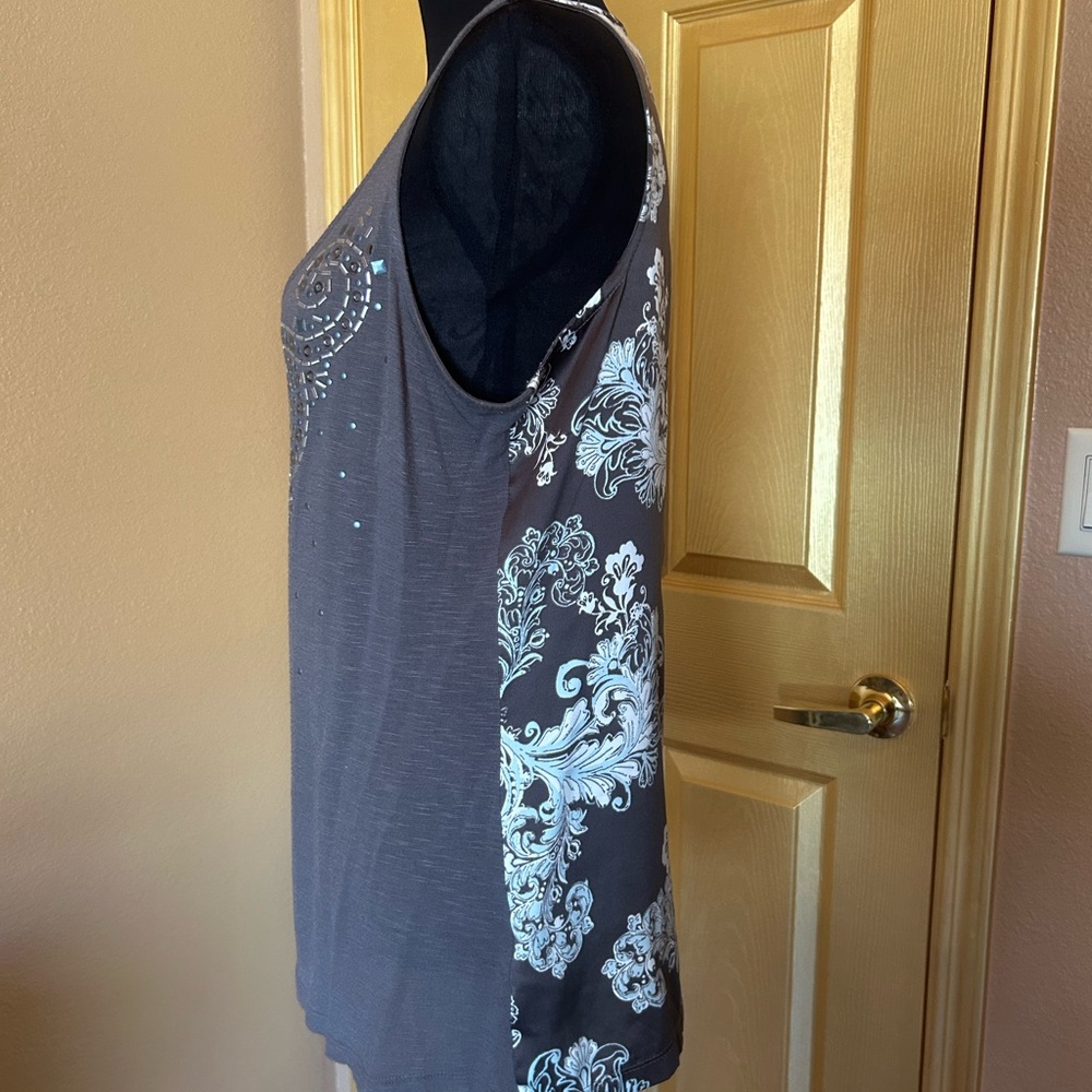 Cynthia Rowley Embellished Scoop Neck Tank Top - Picture 3 of 8